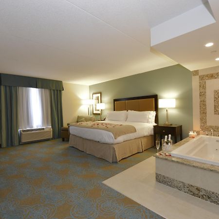 Holiday Inn Express Hotel & Suites Waterloo - St. Jacobs Area By Ihg Екстериор снимка