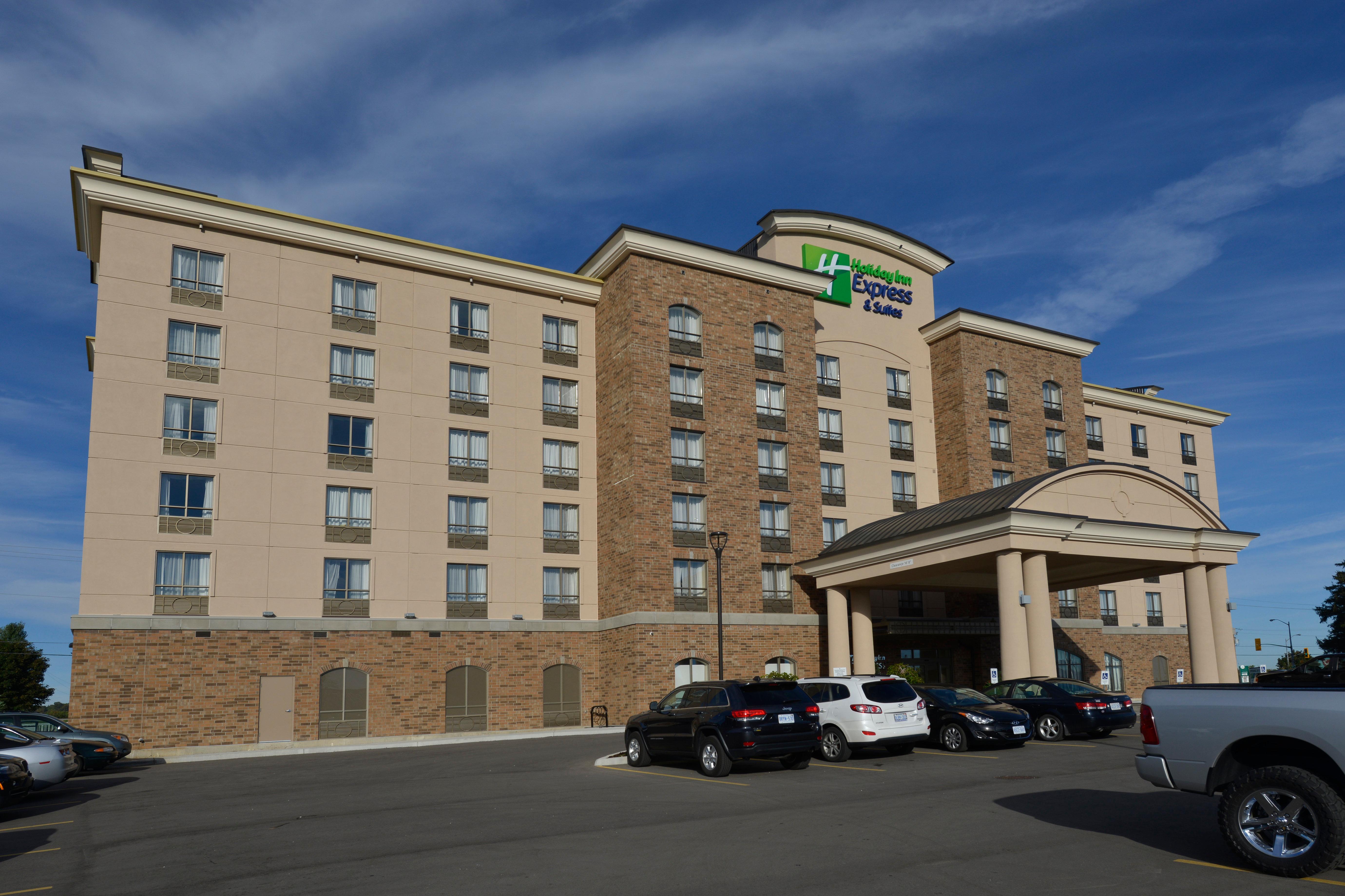 Holiday Inn Express Hotel & Suites Waterloo - St. Jacobs Area By Ihg Екстериор снимка