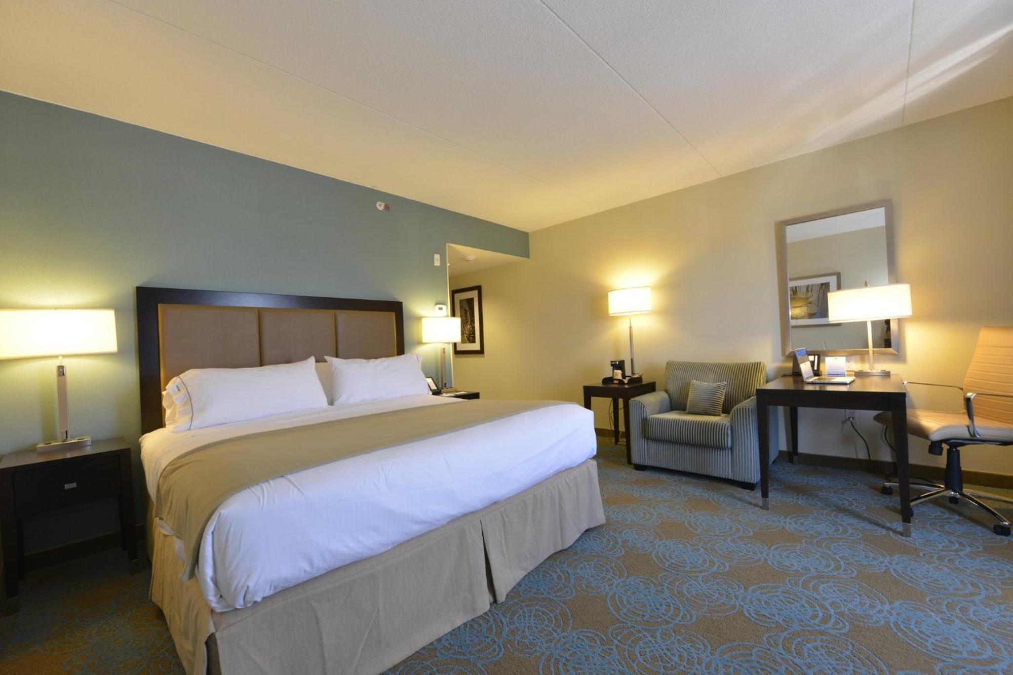 Holiday Inn Express Hotel & Suites Waterloo - St. Jacobs Area By Ihg Екстериор снимка
