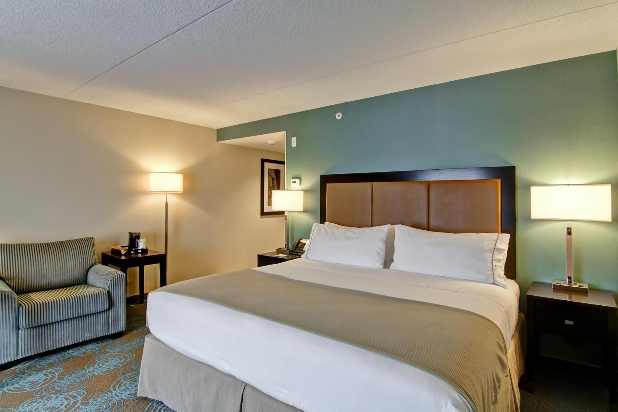 Holiday Inn Express Hotel & Suites Waterloo - St. Jacobs Area By Ihg Екстериор снимка