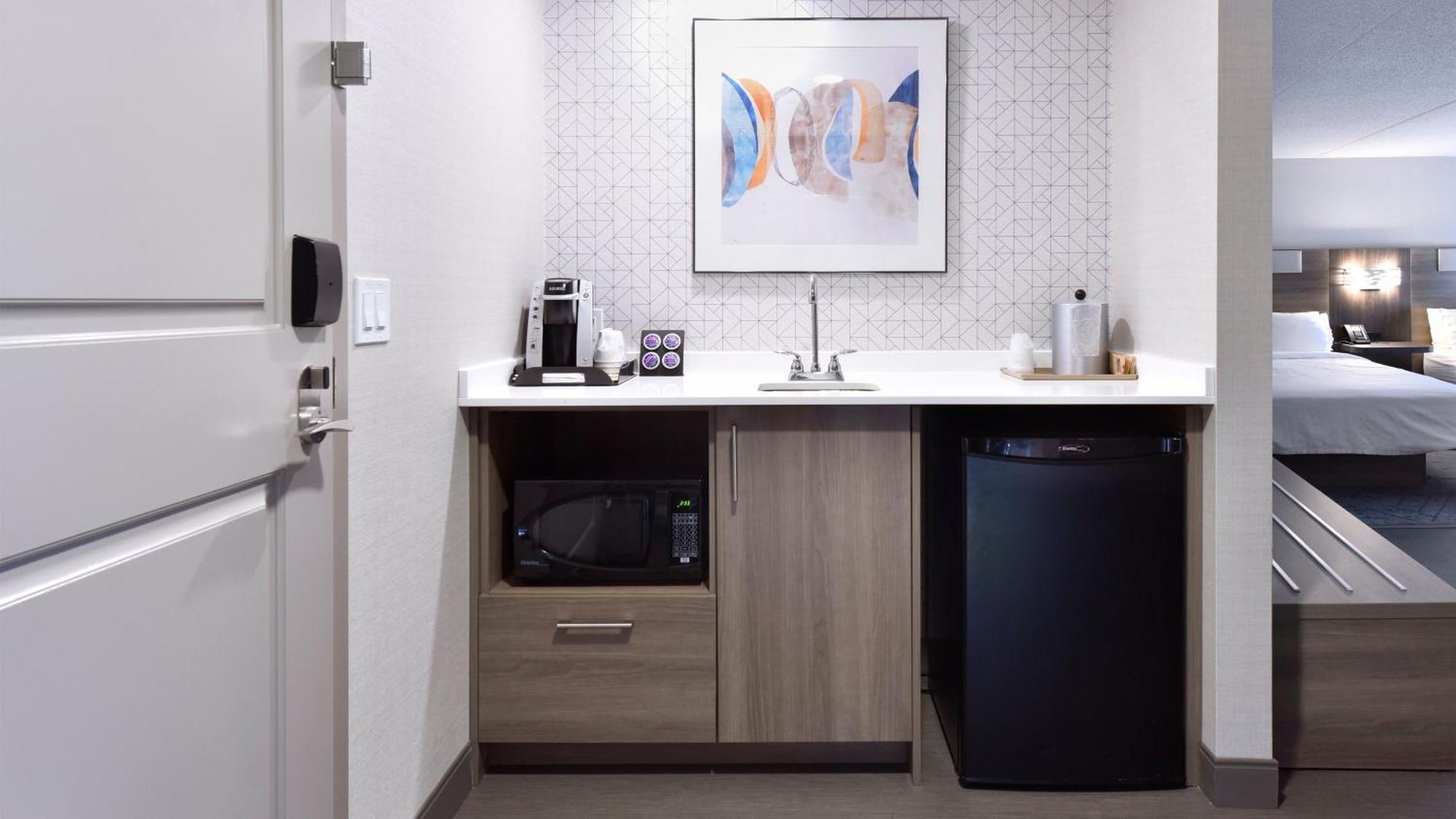 Holiday Inn Express Hotel & Suites Waterloo - St. Jacobs Area By Ihg Екстериор снимка
